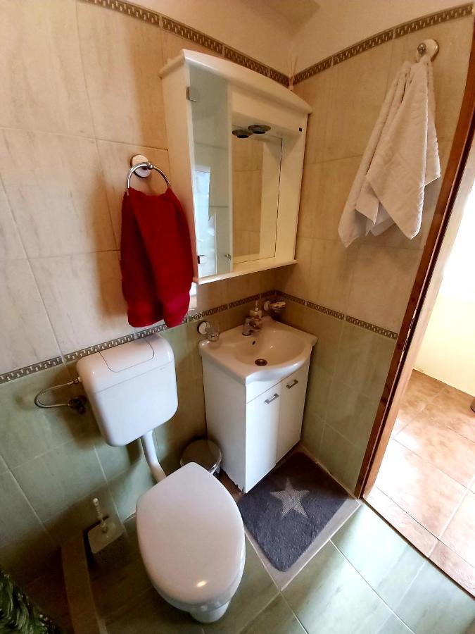Risan Center Apartment ภายนอก รูปภาพ