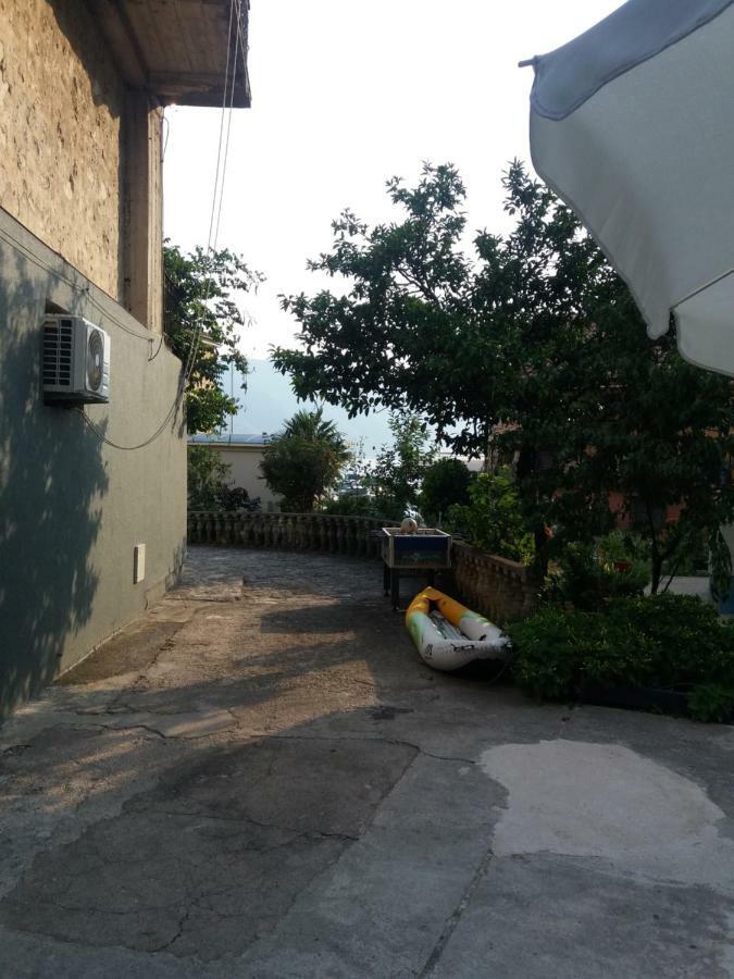 Risan Center Apartment ภายนอก รูปภาพ